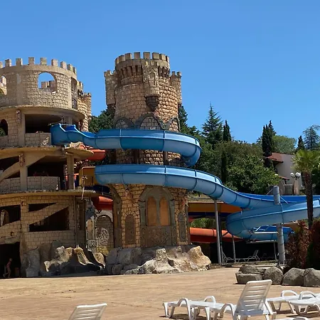 Astoria Ii 24 One Bedroom Daire *