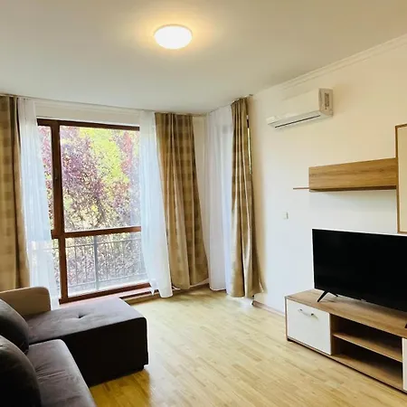 Daire Astoria Ii 24 One Bedroom Elenite