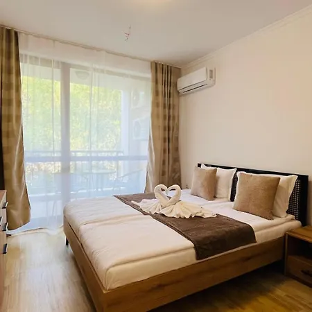 Astoria Ii 24 One Bedroom Lägenhet